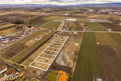 Teren de 680 mp, în Central - 1