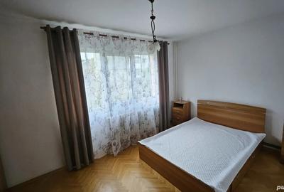 Inchiriez apartamente 3 c , zona Podu Ros, Iasi - 2
