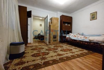 Casa cu mansarda, 7 camere, anexe, Sanmartin - 14