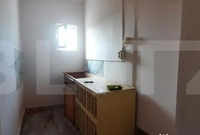 Casă cu 3 camere cu Teren 3000 Mp în Periferie - 4