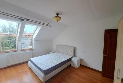 Casă individuală cu 4 camere cu Canalizare în Europa - 16