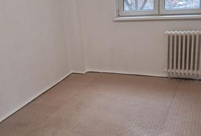 Apartament cu 2 camere decomandat în Tineretului