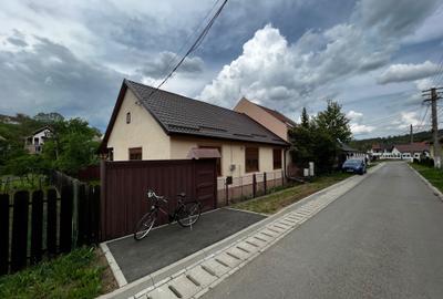 Casă cu 4 camere cu Teren 75 Mp în Bazna - 5