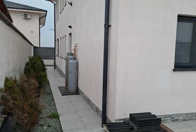 Casă cu 3 camere în Schitu - 8