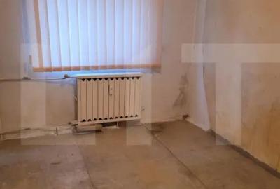 Apartament cu 3 camere decomandat în Alfa - 9