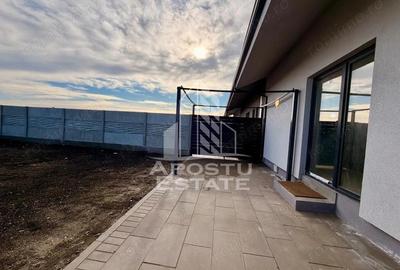 Casă cu 4 camere cu Canalizare în Torontalului - 7