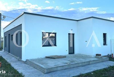 Casă cu 3 camere în Central