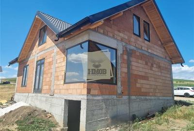 Casa cu 4 camere 2 bai 180 mpu in zona Sura Mare - 11