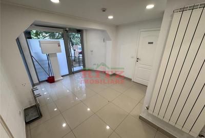 Nou! Sp. Comercial, S= 52 mp, VAD EXCELENT, zona Ultracentra - 2