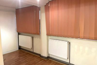 Apartament cu 3 camere decomandat în Central - 2