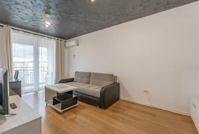Apartament cu 2 camere semidecomandat, mobilat în Tractorul - 4