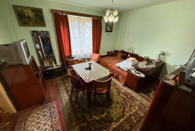 Casă individuală cu 3 camere cu Canalizare în Central - 3