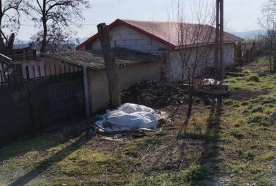 Casă cu 3 camere în Grădina - 2