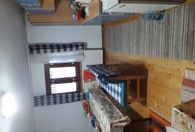 Casă cu Teren 270 Mp în Bubești - 2