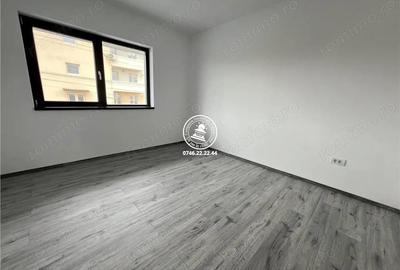 Casă cu 4 camere cu Teren 250 Mp în Central