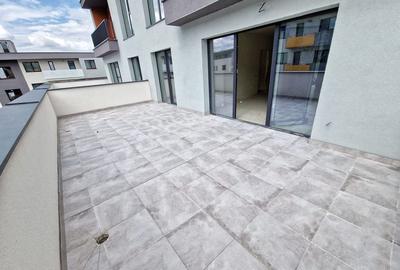 2 camere, finisat, parcare, terasa 31 mp, Sub Cetate, Floresti - 16