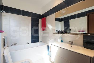 Apartament spatios cu 4 camere - 8