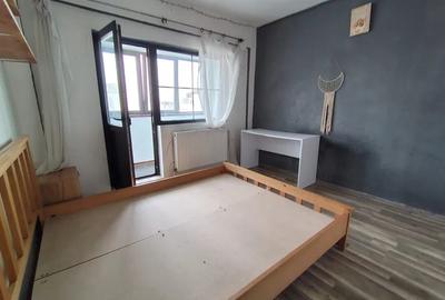 Apartament cu 3 camere semidecomandat, mobilat în Dacia - 4