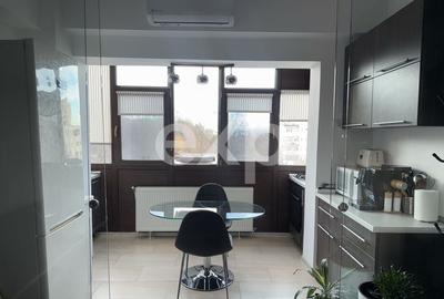 Apartament cu 2 camere semidecomandat, mobilat în Central - 2