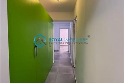 Apartament cu 4 camere decomandat în Republicii - 8