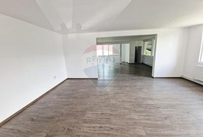 Spatiu multifunctional de inchiriat, 5 km de Piatra Neamt - 4