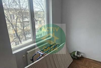 Apartament 3 camere, liber - 4