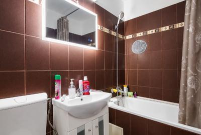 Apartament cu 2 camere semidecomandat, mobilat în Podul de Piatră - 7