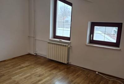 Casă individuală cu 6 camere cu Canalizare în Floreasca - 25