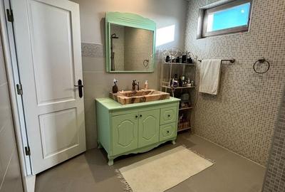 Casă cu 4 camere în Săcălaz - 8