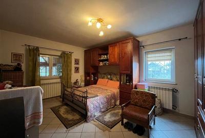 Casă individuală cu 7 camere cu Canalizare în Dumbrava - 10