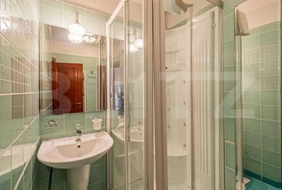 Apartament cu 3 camere si 3 bai in vila, zona Schei - 9