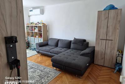 Apartament cu 2 camere, mobilat în Micălaca - 1