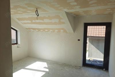 Casa de vanzare sinmartin cartie Lotus - 2