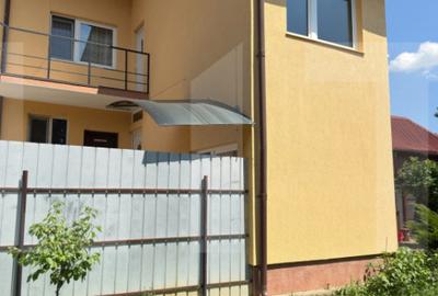 Spațiu comercial, în Central - 3