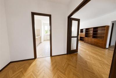 Apartament cu 4 camere decomandat în Central - 5