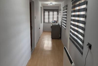 Casă cu 2 camere cu Teren 1000 Mp în Podari - 6