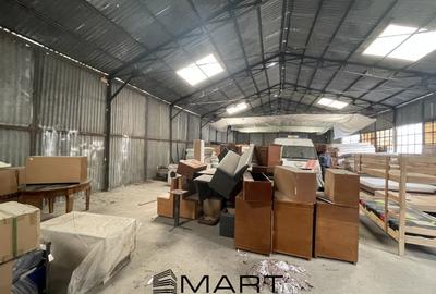 Spațiu industrial, de 160 mp, în Industrial Vest