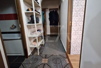 Apartament cu 3 camere la 650 de metri de statiile de tramvai 19 si 49 - 14