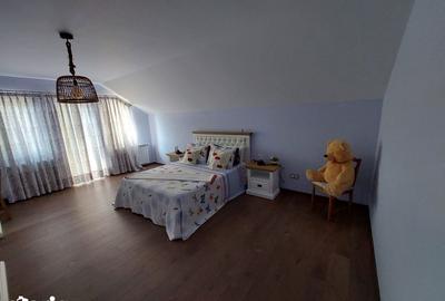 Casă cu 4 camere cu Teren 1000 Mp în Agrij - 4