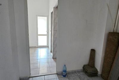 Complex imobiliar format din hale,sediu firma, studio locuit, teren, D-va Rosie - 5
