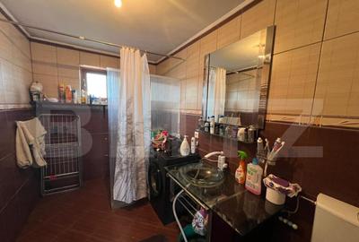 Casa de vanzare, cu 3 camere, 100 mp, zona Odoreului - 7