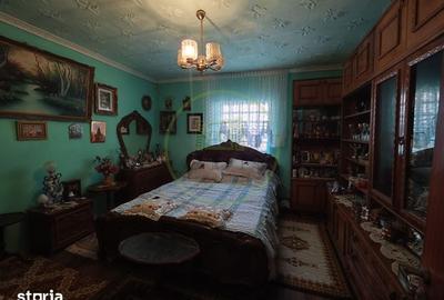 Casă cu 5 camere cu Teren 1296 Mp în Bucovăț - 7