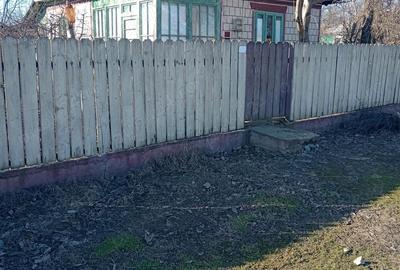 Casă cu 3 camere cu Teren 1328 Mp în Smirna - 1