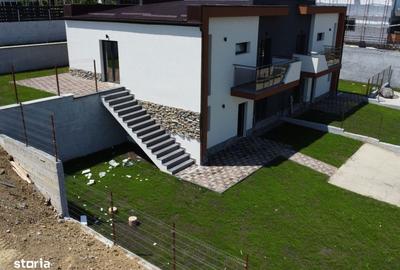 Casă cu 3 camere în Valea Adâncă - 12