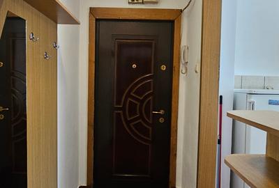 Inchiriez apartament 2 camere , zona Mihai Viteazu - 9