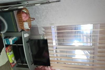 Casă cu 3 camere cu Teren 30 Mp în Piața Centrală - 2