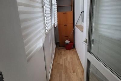 Apartament cu 3 camere, mobilat în Drumul Taberei - 8
