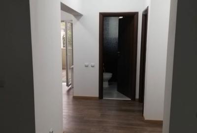 Casă cu 5 camere cu Teren 400 Mp în Oncea - 2