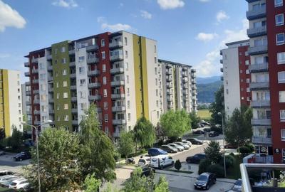 Apartament cu doua camere decomandat, in Avantgarden 3 - 9