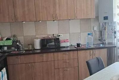 Apartament cu 2 camere parter la cateva minute de statia de autobuz benzinaria Eso - 16